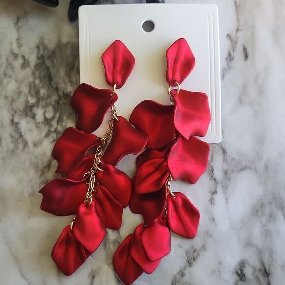 Red Rose Petal Long Earrings - Picture 14 of 15